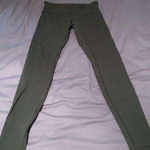 Lululemon size 8 olive green